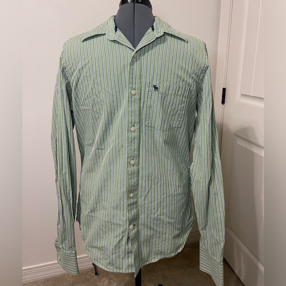 Abercrombie and Fitch Striped Button up, size Large